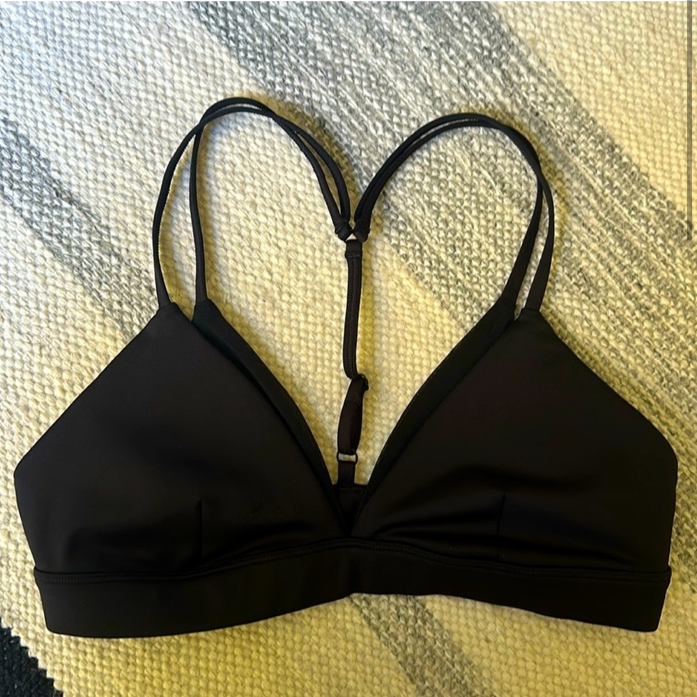 ALO airlift later up sports bra